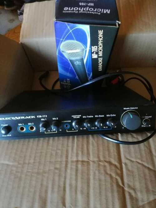 SelectAtrack karaoke with 2 microphones MP-705 plug and play