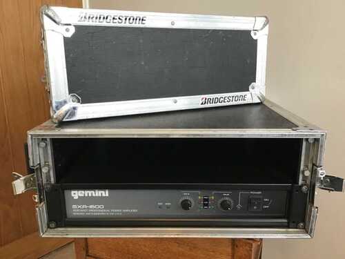 Gemini GXA-1600 watt proffessional power amplifer with flight case