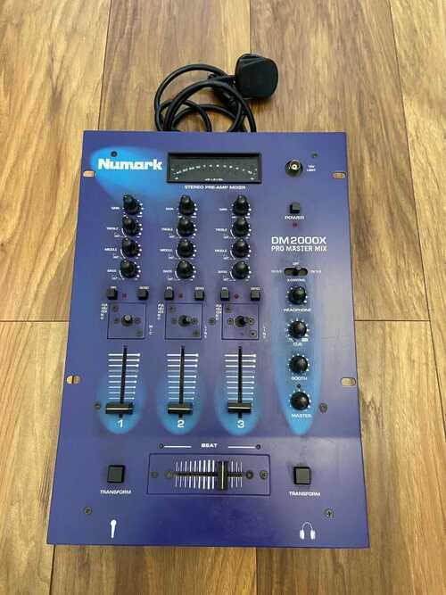 NUMARK DM200X PRO MASTER MIXER (BLUE) - PRE-OWNED