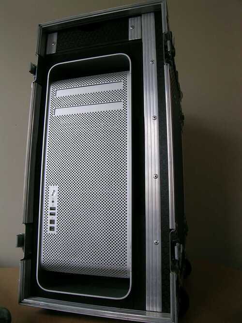 NSP Apple MacPro 1.1 to 5.1 Deluxe Flight Case w/ handle and wheels Little used