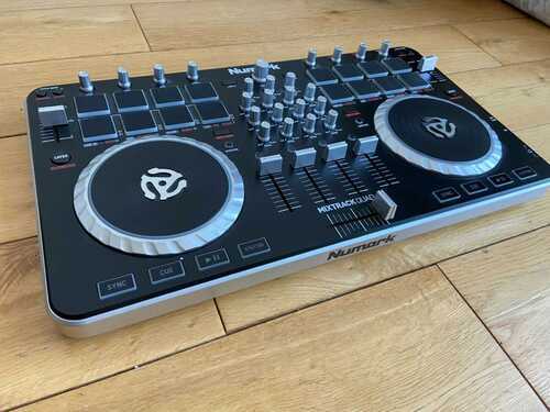 Numark Mixtrack Quad 4 Channel DJ Controller w Audio I/O - Good Condition