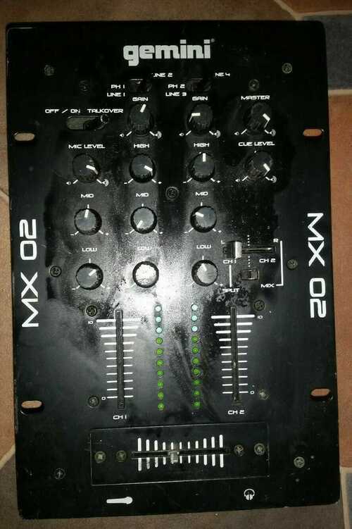 Gemini MX-02 2-channel sound mixer ---- Citronic Crossfader CDM:3 -2 -Mobile DJ