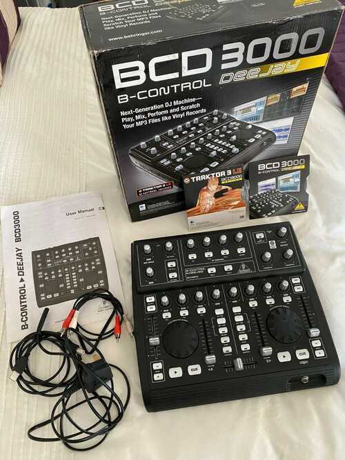 BEHRINGER - BCD3000 DeeJay B-Control