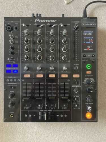Pioneer DJM800 4 Channel Professional DJ Mixer - NO RESERVE