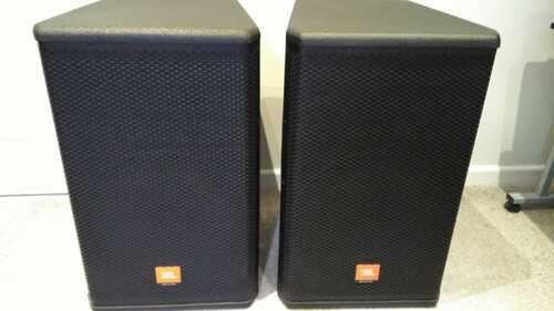 JBL MRX515 Pair of Two Way 15