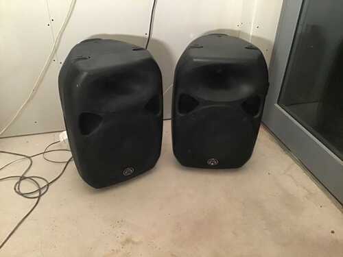 P a speakers wharfedale pro titan 15 spares or repair cheap !