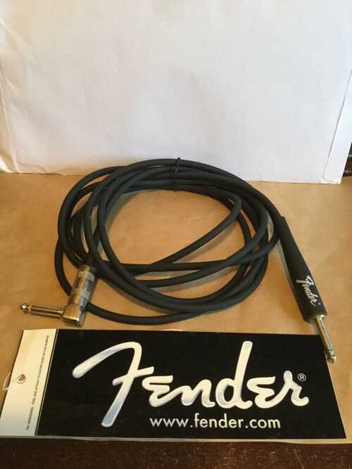 Fender genuine 2.5 mtr angle jack to std jack guitar lead