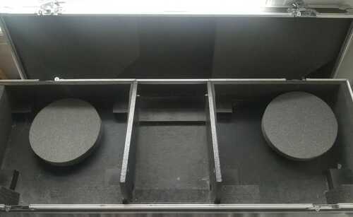 Coffin Flight Case for 2 Technics and mixer - great condition