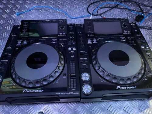 PAIR of Pioneer DJ CDJ-2000NXS Pro DJ Multi Player - Black great condition