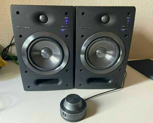 Pioneer S-DJ05 Active Reference monitor Speakers (pair) - Cash on collection!