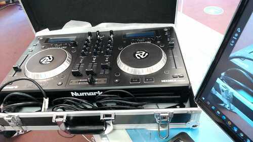 Numark - MixDeck Express - CDJ / USB playback