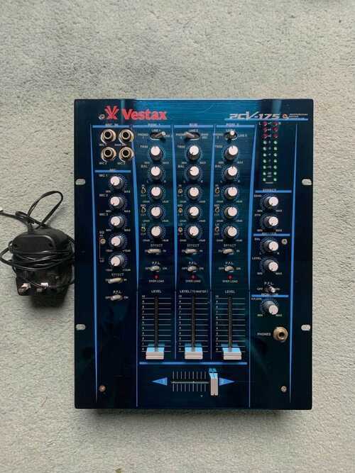 Vestax PCV-175 - 3 Channel DJ Mixer