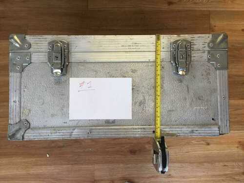 Aluminium Flight / transport case (used) 52cm x 52cm x 25cm