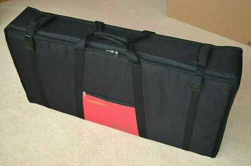 Padded carry case for Hammond SK2 or similar twin manual organ  Little used.  .