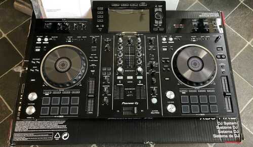 Pioneer XDJRX2 All In One DJ System for Rekordbox