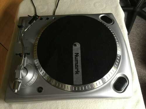 Numark TT USB Turntable - transfer vinyl to PC/mp3 etc