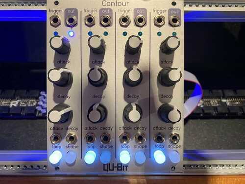 QU-Bit Electronix Contour - Silver - Eurorack module - VCG