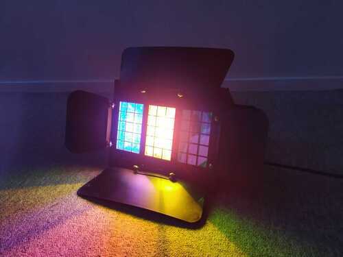 American DJ Color Fusion RGB Wash Light 900w