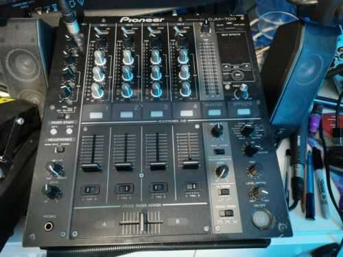 Pioneer DJM 700 Black Pro DJ Mixer - 4 Channel - DJM700