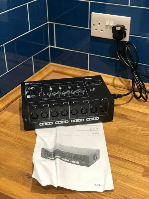 QTX DMX-D8 8 WAY DMX BOOSTER / DISTRIBUTOR 1 INPUT, LOOP, 8 OUTPUTS LIGHTING FX