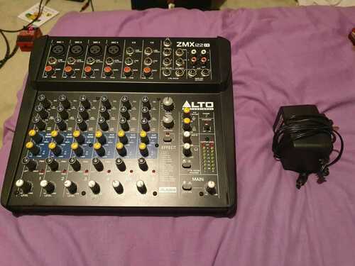 Alto Zephyr ZMX122FX 8 Channel Compact DSP Mixer, Excellent used condition