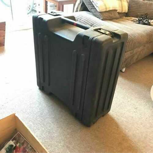 4u Travel Flight Case on Wheels