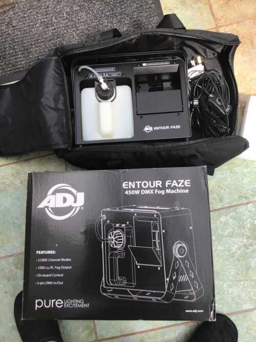 ADJ Entour 450W Faze  machine and Accu case remote control Smoke