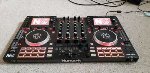 Numark NV II USB 2 Channel DJ Controller Serato Bulit-In Music Party Tune Decks