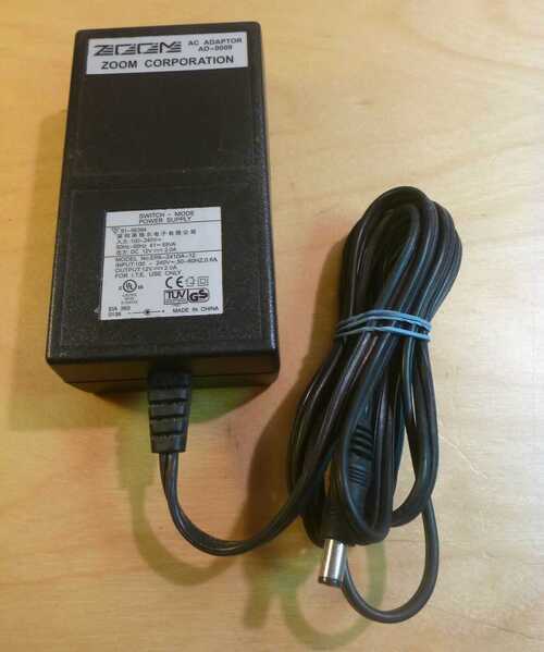 GENUINE ZOOM AD-0009 AC POWER SUPPLY ADAPTER 12V 2.0A ORIGINAL MAINS CABLE LEAD