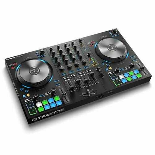 Native Instruments Traktor Kontrol S3 DJ Controller With Traktor Pro 3 Software