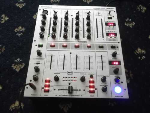 Behringer Pro Mixer DJX700 Spares or Repair