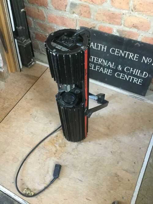 Martin Professional 804 roboscan dmx robo-scan scanner moving mirror 200w