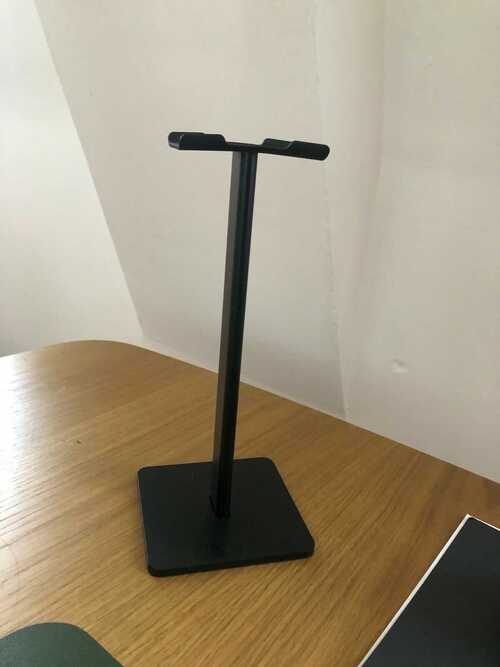 headphones stand for desk