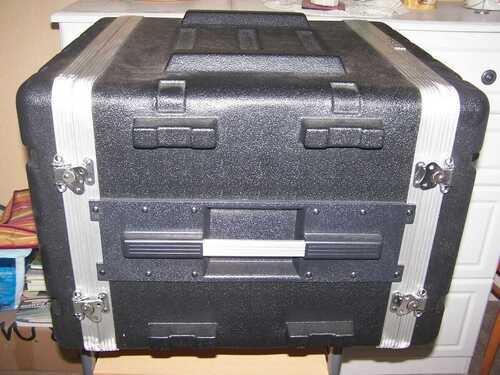 8u FLIGHT CASE BY PULSE IN EXCELLENT CONDITION