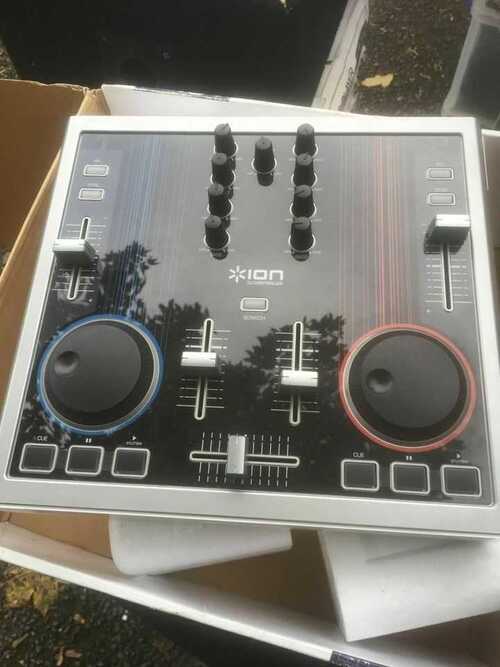 Ion iCUE MP3 DJ Mixing Controller (No Software)