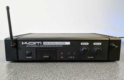 KAM KWM 1940 twin-channel, professional UHF wireless microphone system