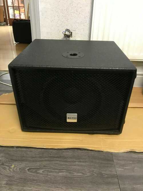 ALTO Active Subwoofer  TS Truesonic 12in 600watt new condition with cover