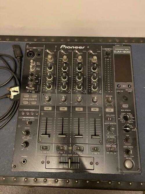 Pioneer DJM 850 4 Channel mixer