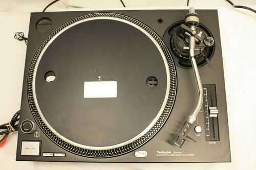 TECHNICS SL-1210MK5 DIRECT DRIVE DJ TURNTABLE SYSTEM NO NEEDLE NO LID