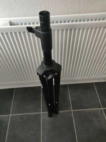1 Speaker Stand used
