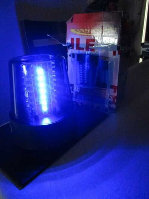 AMERICAN DJ FUZZ LED LIGHT / MODEL N0= B6B LED / BLUE /AS PIC'S /COLLECTION ONLY