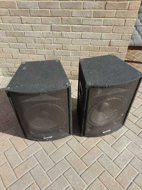 2 X Soundlab Speakers P115C 600watts