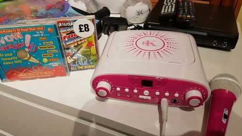 Easy Karaoke Party with two disks