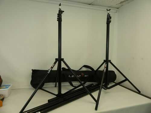 (ref288) Lencarta Tripod and Boom x 2