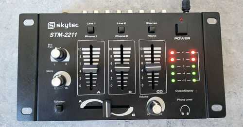 skytec STM-2211 DJ Mixer with power supply