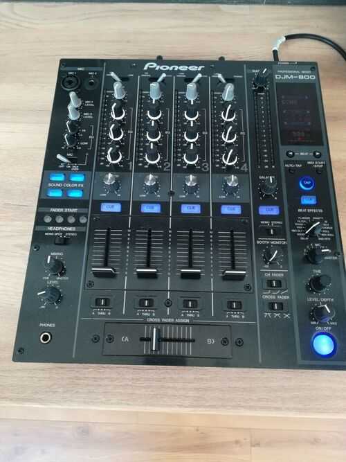 Pioneer DJM 800 SERVICED, BOXED and Decksaver