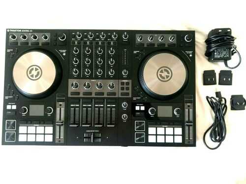 Native Instruments Traktor Kontrol S4 Mk3 + Decksaver