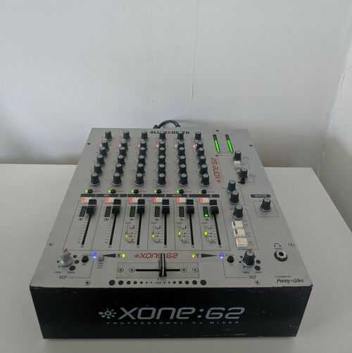 Allen and Heath Xone:62 dj mixer with filters